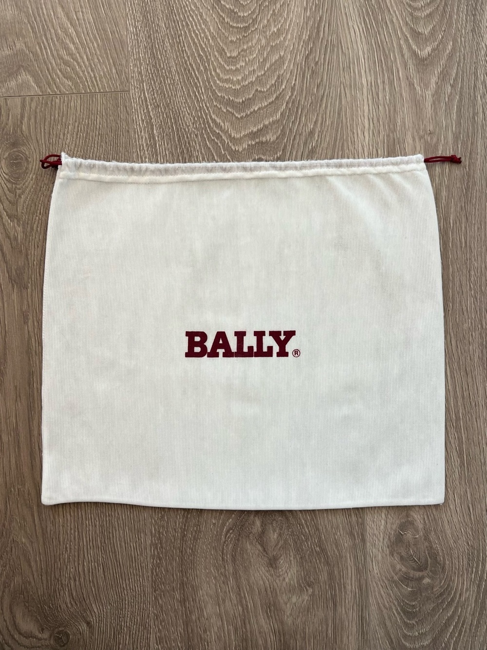 Bally dust bag (C382)